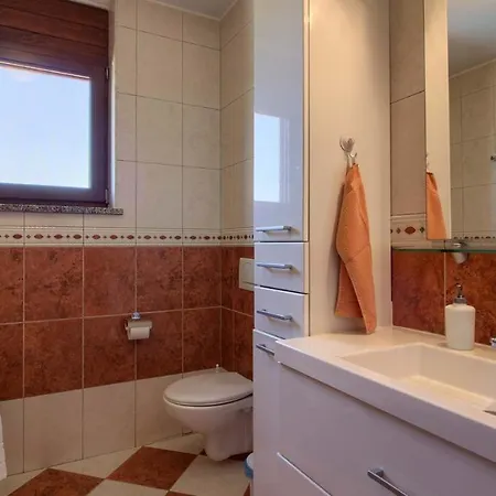 Mary With Private Pool In Medulin Near The