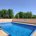 Mary With Private Pool In Medulin Near The فيلة *